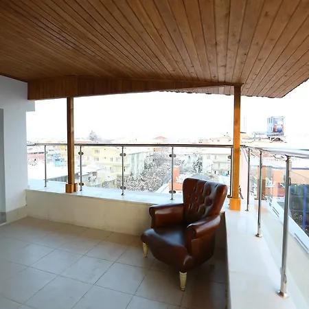 호텔 Anittepe Vilayetler Evi 2*